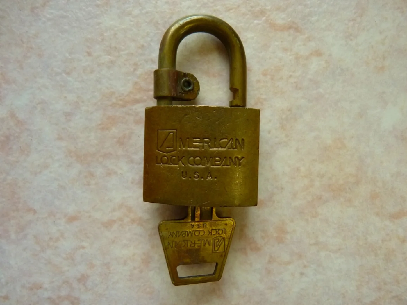 米軍放出品 南京錠まとめ Master・American Lock 各種 鍵付き 記録写真2