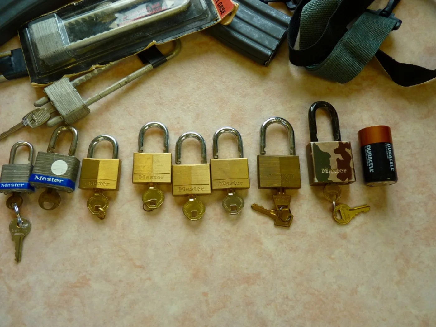 米軍放出品 南京錠まとめ Master・American Lock 各種 鍵付き 記録写真6
