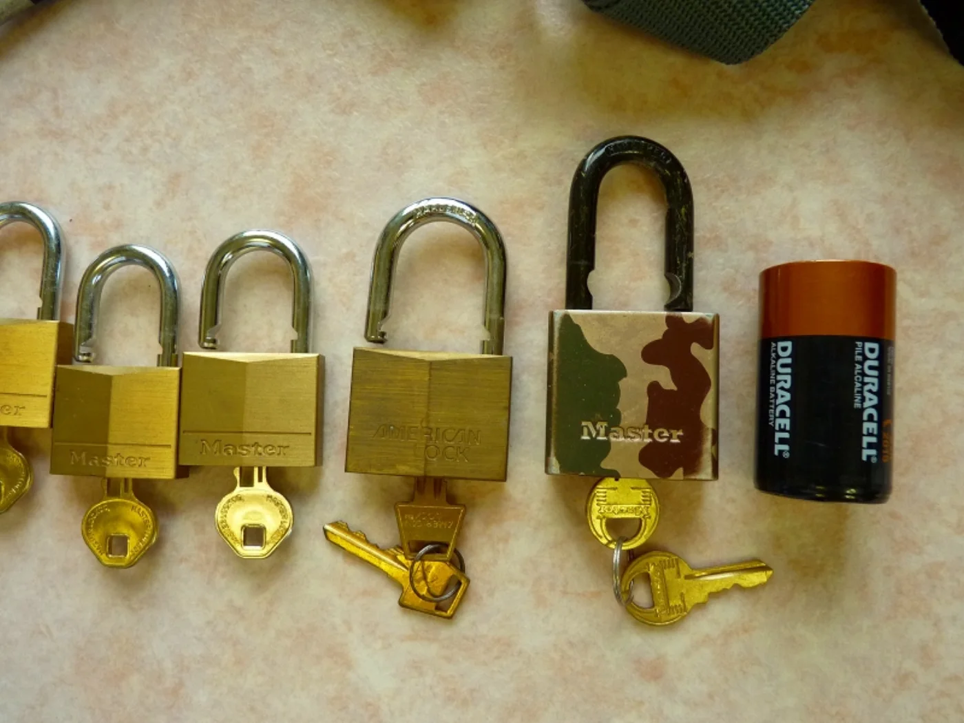 米軍放出品 南京錠まとめ Master・American Lock 各種 鍵付き 記録写真7