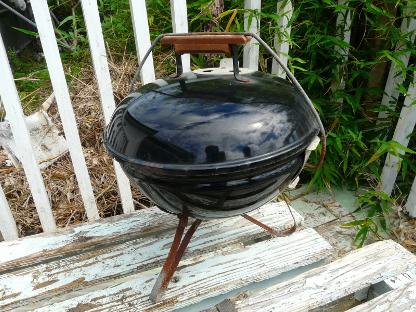 米軍住宅で使われた旧型BBQグリル 木製ハンドル Sサイズ 記録写真3