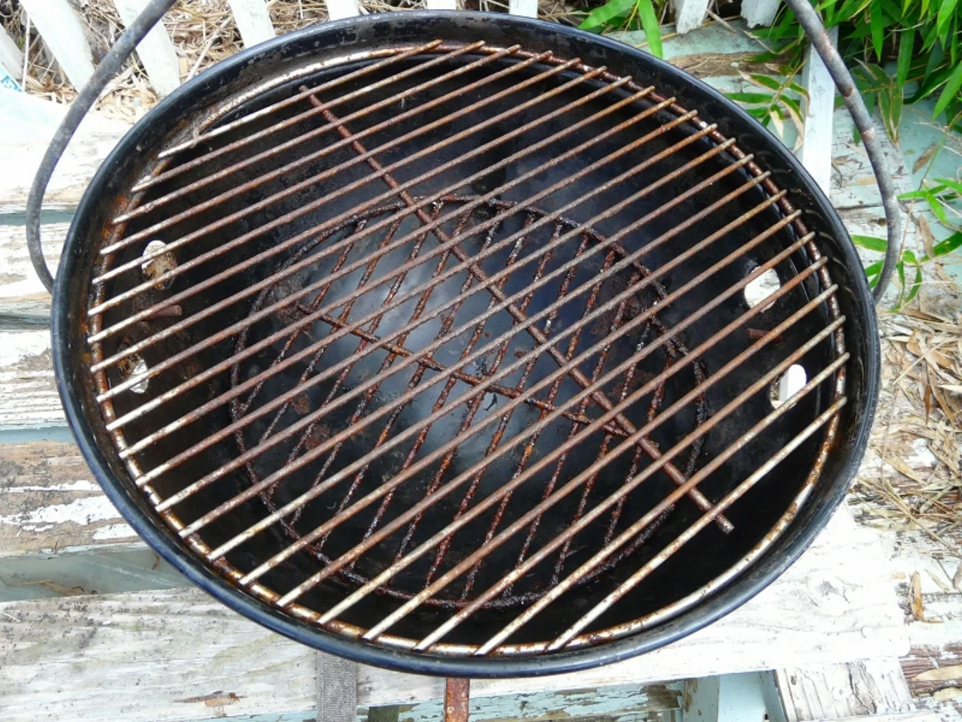 米軍住宅で使われたWeber製BBQグリル プラスチックハンドル Sサイズ 記録写真7