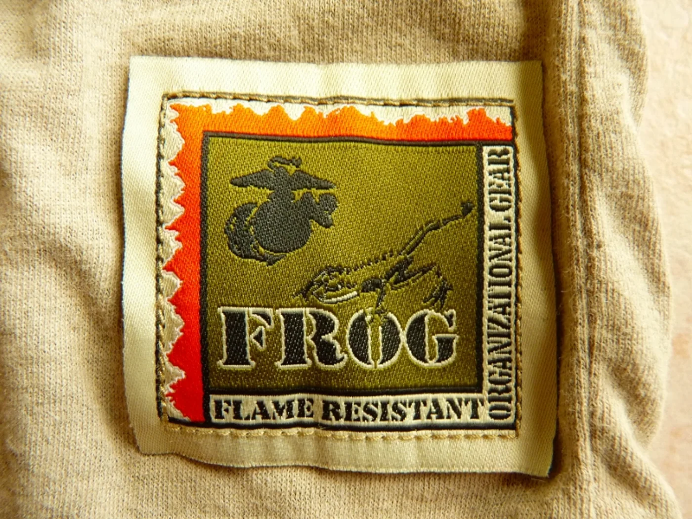 ミリタリーショップ 南国百貨店.COM|沖縄 USMC デザート コンバットシャツ L-R [Q-1038] - 米軍放 記録写真3