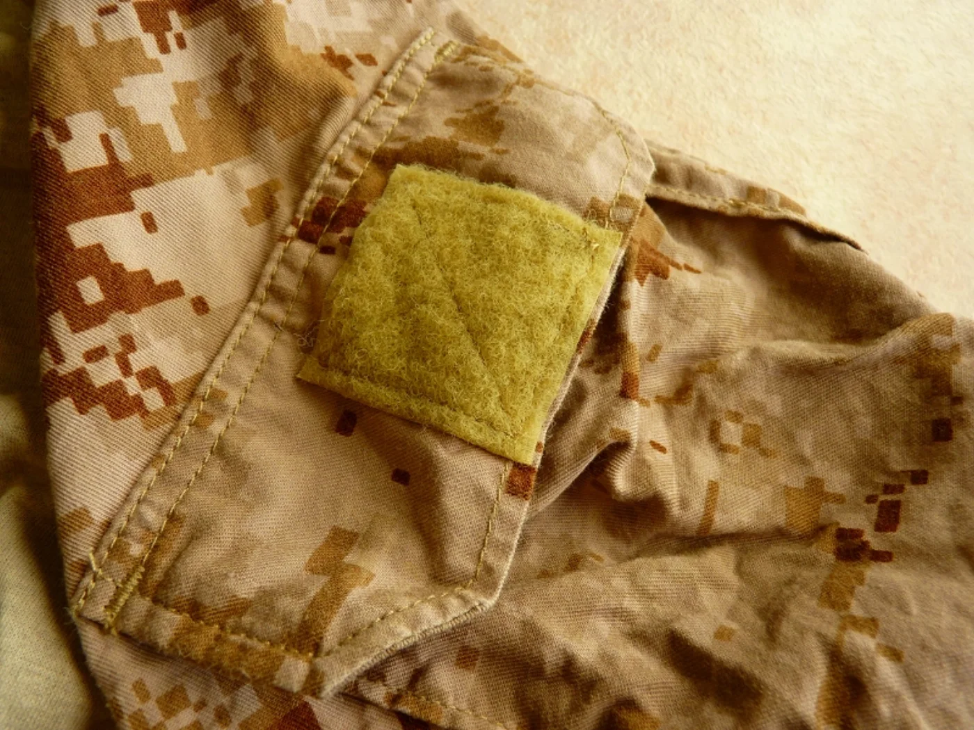 ミリタリーショップ 南国百貨店.COM|沖縄 USMC デザート コンバットシャツ L-R [Q-1039] - 米軍放 記録写真3