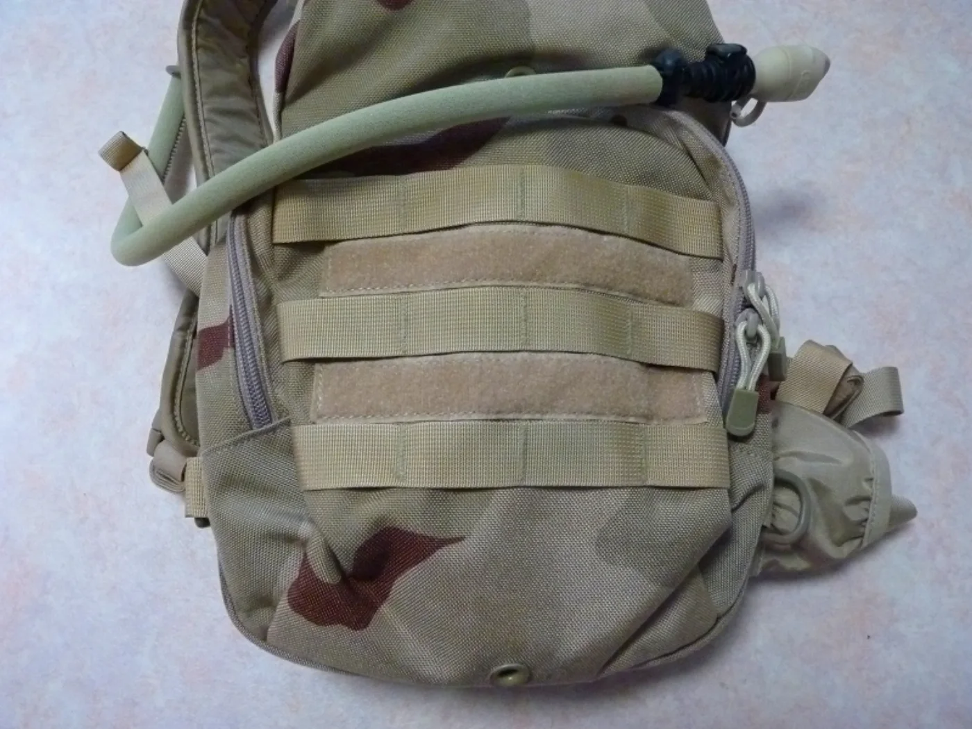 CAMELBAK 3色デザート迷彩 ハイドレーションパック 記録写真3