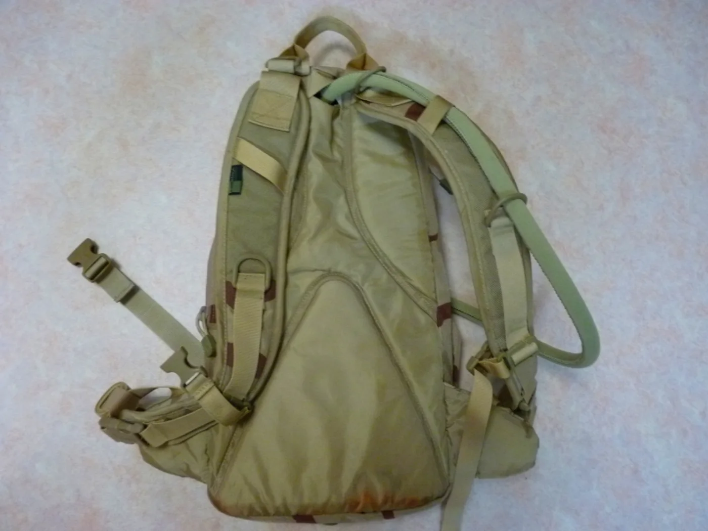 CAMELBAK 3色デザート迷彩 ハイドレーションパック 記録写真5