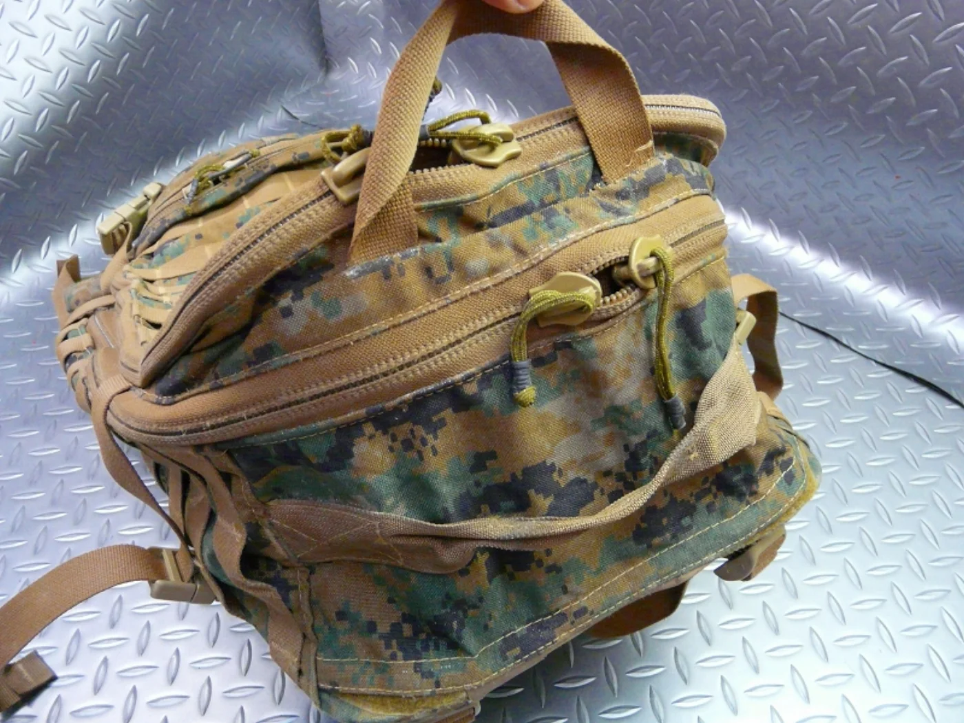 USMC MARPAT アサルトパック メディック仕様 (下段収納付き) 記録写真7