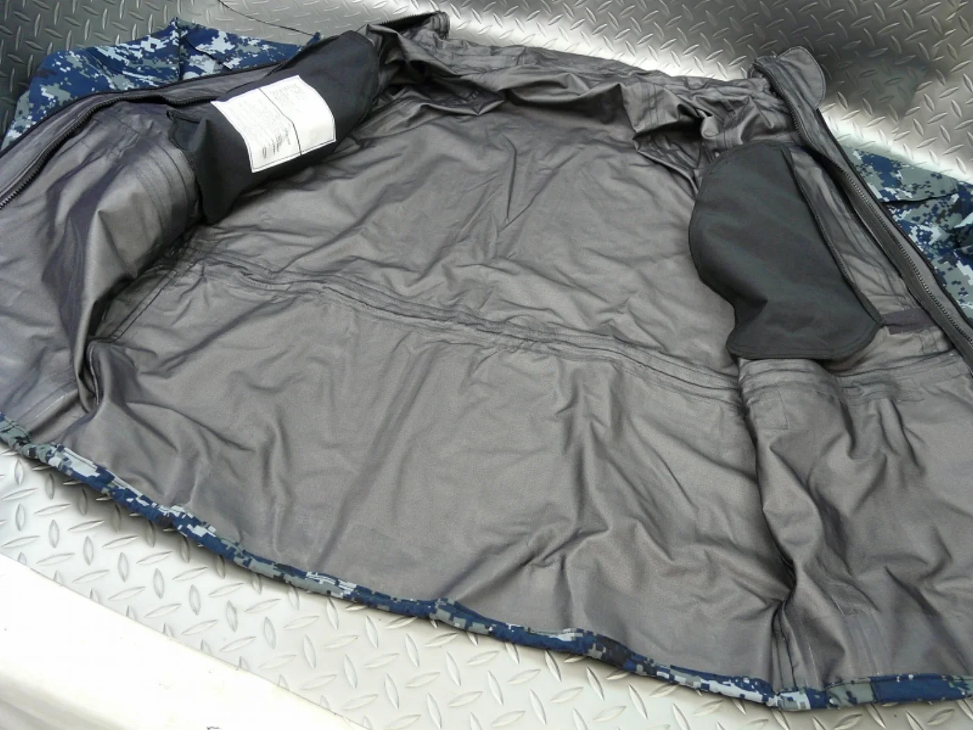U.S.NAVY NWU ゴアテックスパーカー Mサイズ 新品 記録写真5