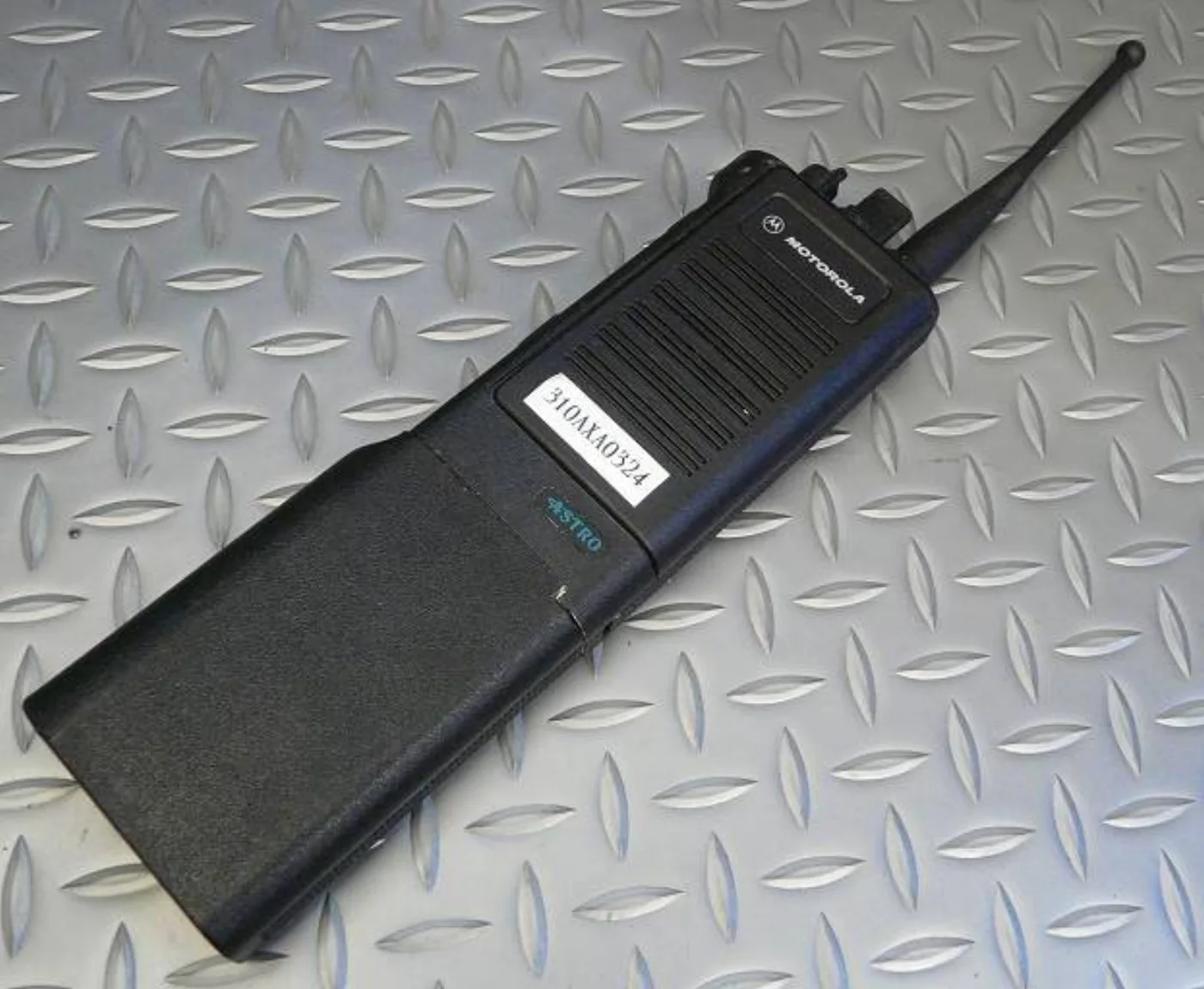 MOTOROLA ASTRO 軍用無線機 ジャンク品 記録写真3