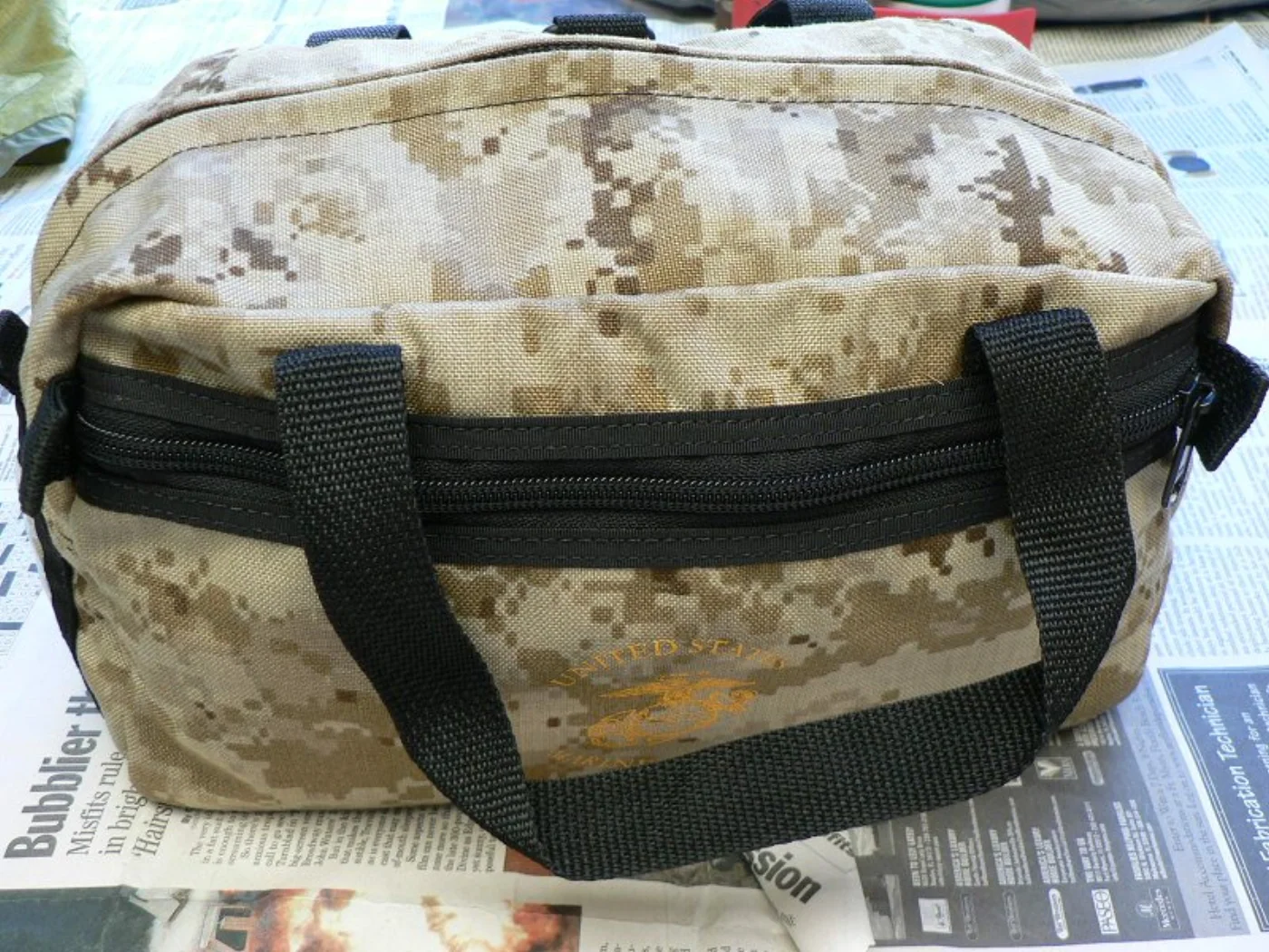 USMC AOR1 デザートデジタル迷彩 ハンドバッグ 記録写真2
