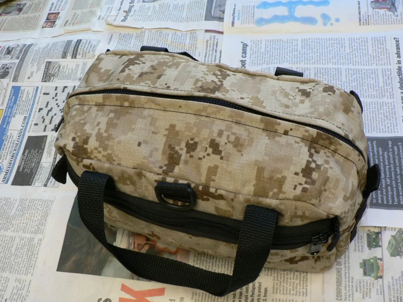USMC AOR1 デザートデジタル迷彩 ハンドバッグ 記録写真4