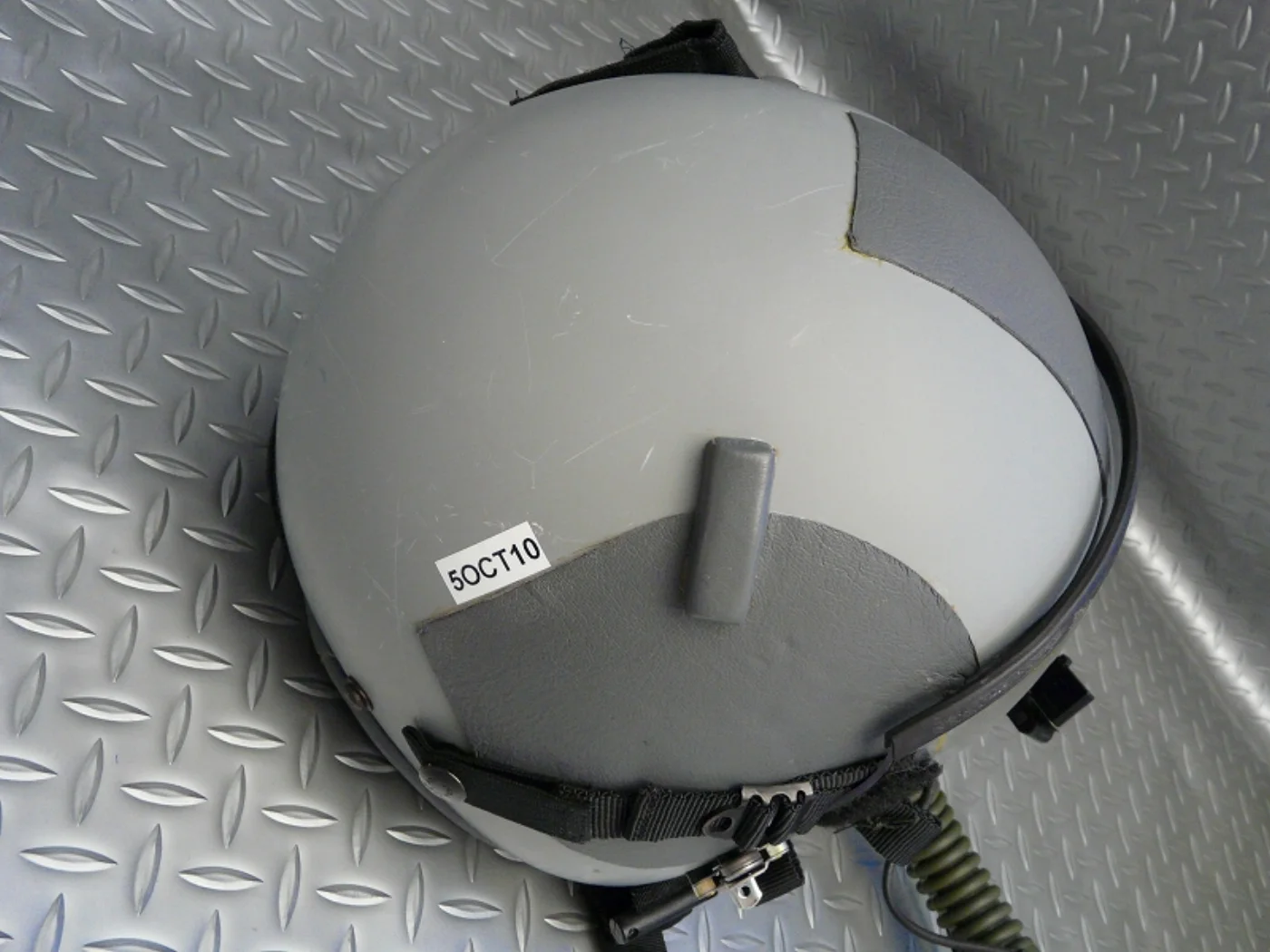 空軍フライトヘルメット HGU-55/P(マイク・LED付き) Lサイズ 記録写真4