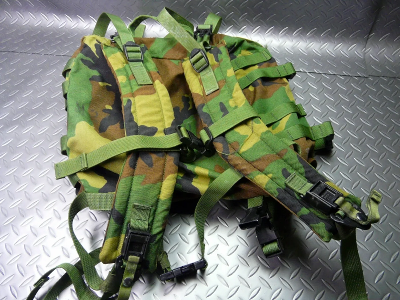 MOLLE メディックバッグ ウッドランド 米軍放出品 記録写真2