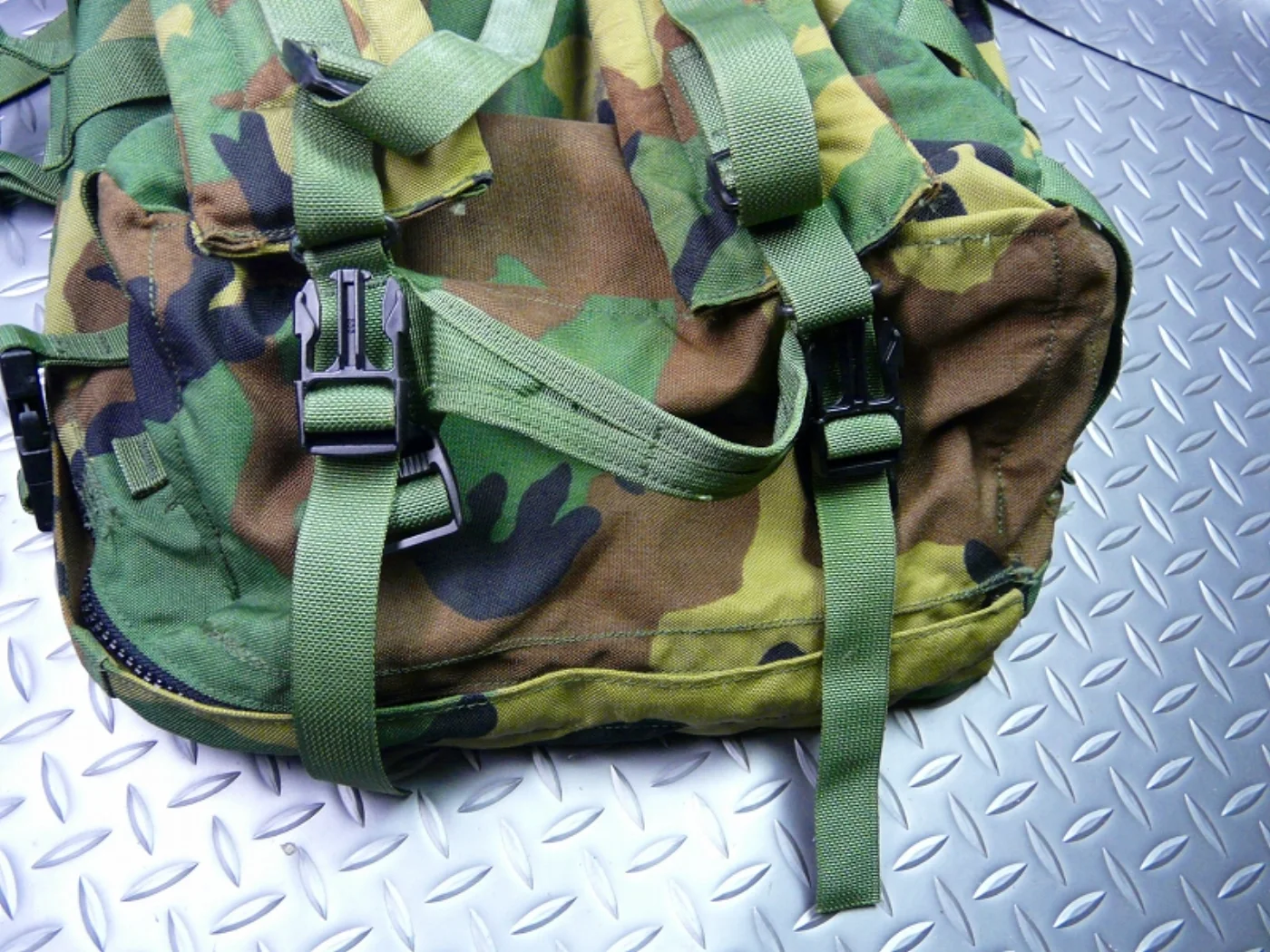 MOLLE メディックバッグ ウッドランド 米軍放出品 記録写真5