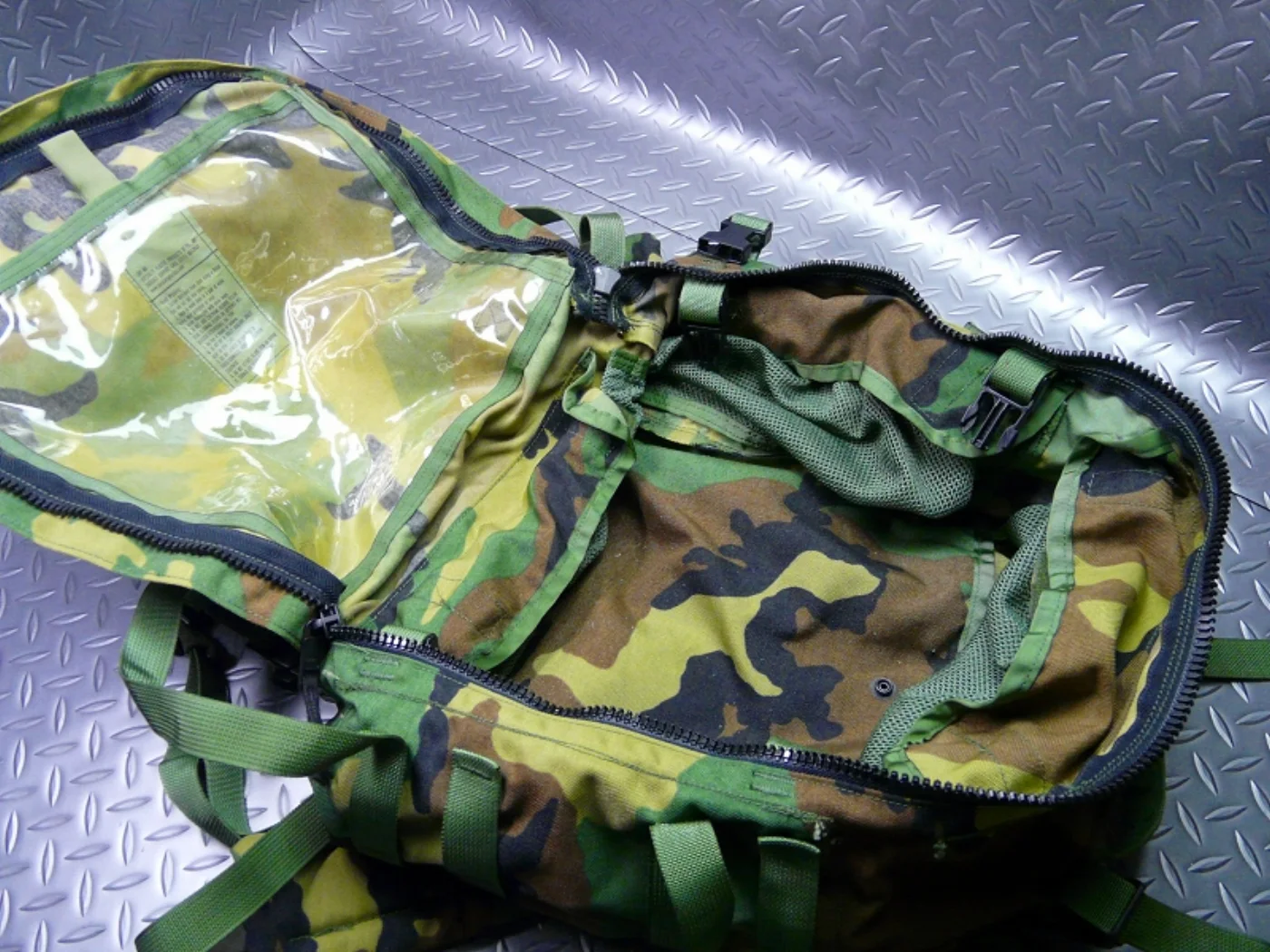 MOLLE メディックバッグ ウッドランド 米軍放出品 記録写真7