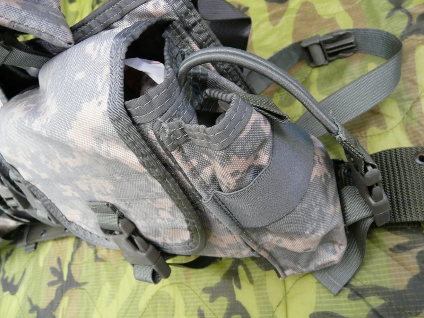 ACU タクティカルアサルトベスト TAG製 米軍実物 記録写真6