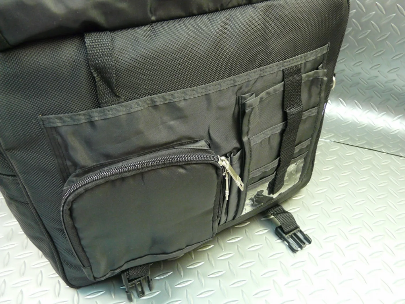 InfoCase 頑丈仕様 ビジネスバッグ 40×33×20cm 記録写真5