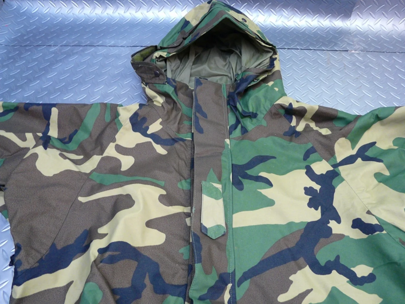 ECWCS ゴアテックス パーカ ウッドランド迷彩 新品 L-L 記録写真2