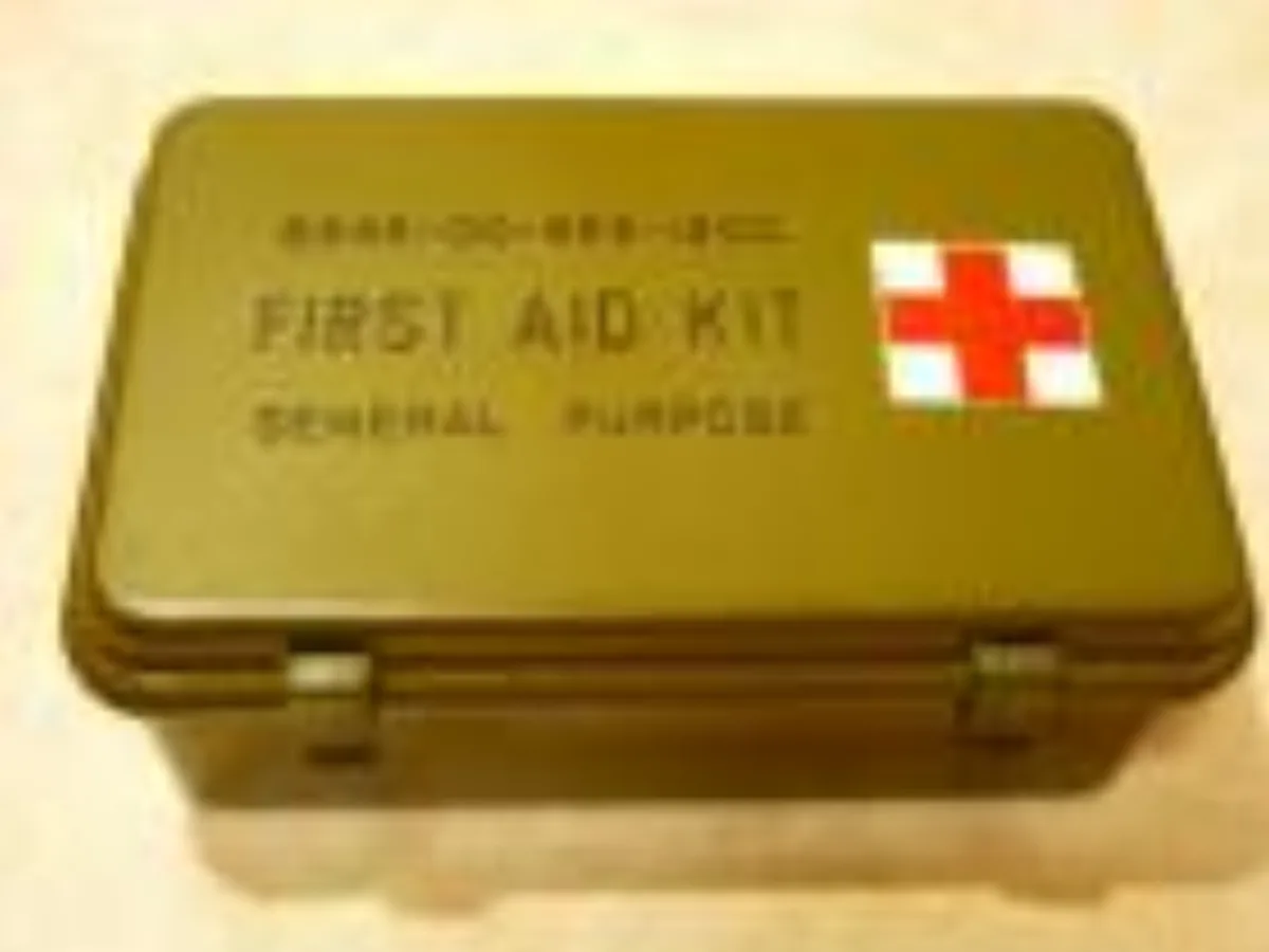 ミリタリーショップ 南国百貨店.COM|沖縄 FIRST AID KIT 中身入り [Z MED-009] - FIRS 記録写真1