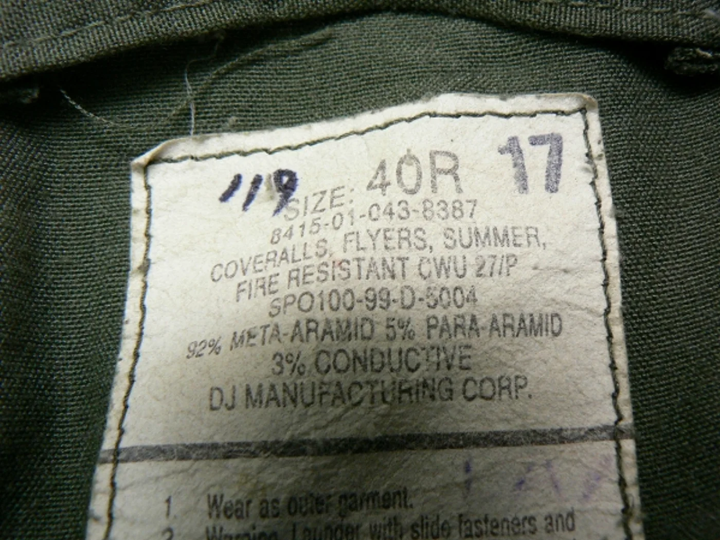 ミリタリーショップ 南国百貨店.COM|沖縄 CWU-27/P フライトスーツ 40R 特殊部隊も使用 [ZZZ F-1 記録写真3