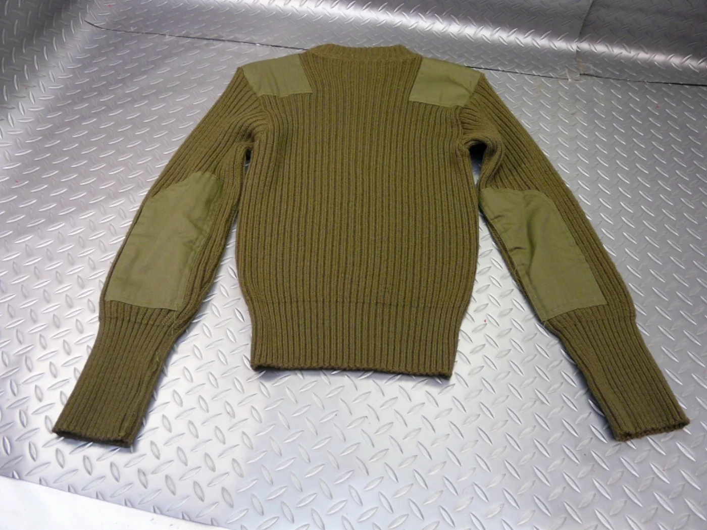 ミリタリーショップ 南国百貨店.COM|沖縄 100% WOOL セーター ARMY 36 [H-377] - 100% 記録写真3