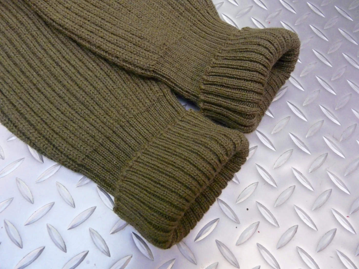 ミリタリーショップ 南国百貨店.COM|沖縄 100% WOOL セーター ARMY 36 [H-377] - 100% 記録写真8