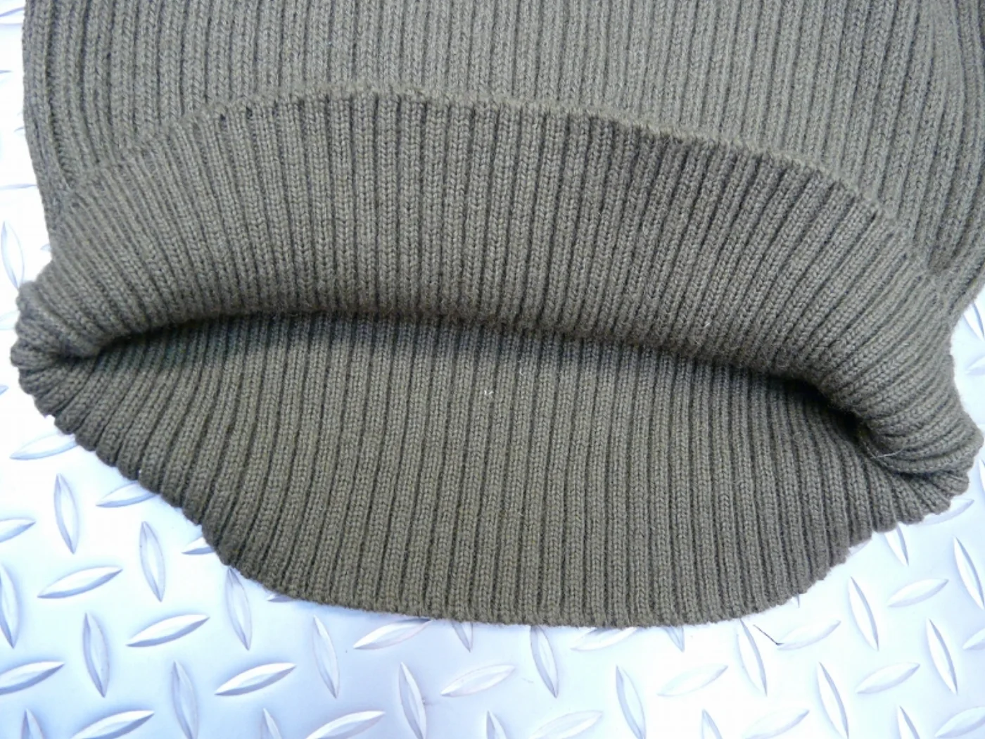 ミリタリーショップ 南国百貨店.COM|沖縄 100% WOOL セーター ARMY 46 [ZZ H-381] - 1 記録写真6