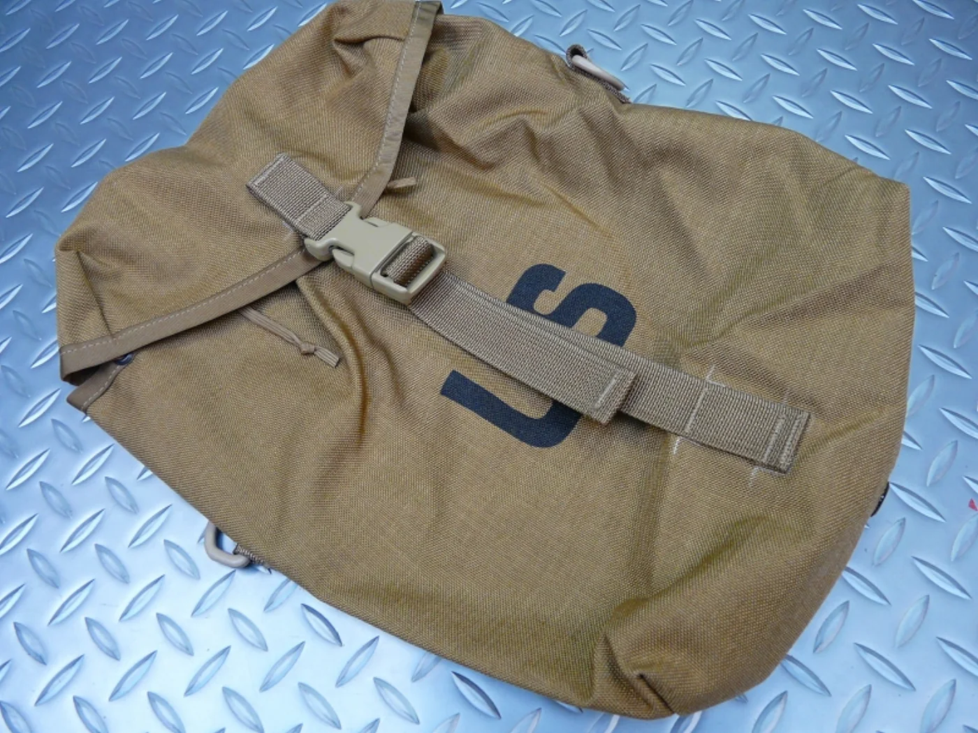 ミリタリーショップ 南国百貨店.COM|沖縄 MOLLE II MODULAR SUSTAINMENT POUCH [Z 記録写真2