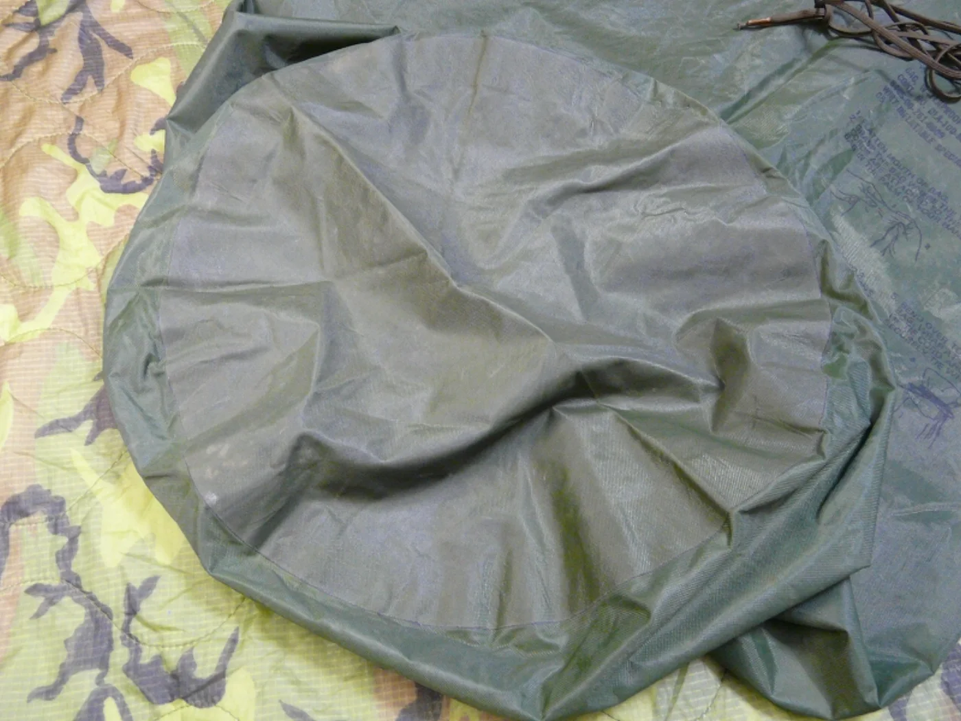 米軍 防水スタッフバッグ 円柱型 40×75cm 記録写真2