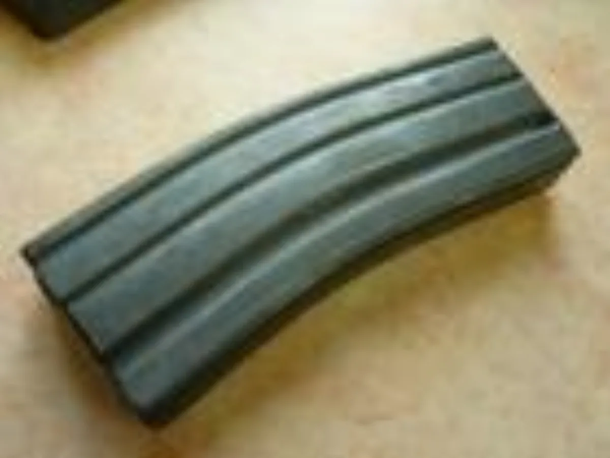 ミリタリーショップ 南国百貨店.COM|沖縄 M16 30連マガジン 米軍実物 [Z Q-1013] - M16 30連 記録写真1