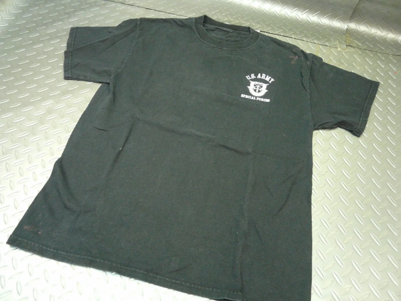 ミリタリーショップ 南国百貨店.COM|沖縄 米軍特殊部隊Tシャツ U.S.ARMY SPECIAL FORCES [Z 記録写真2