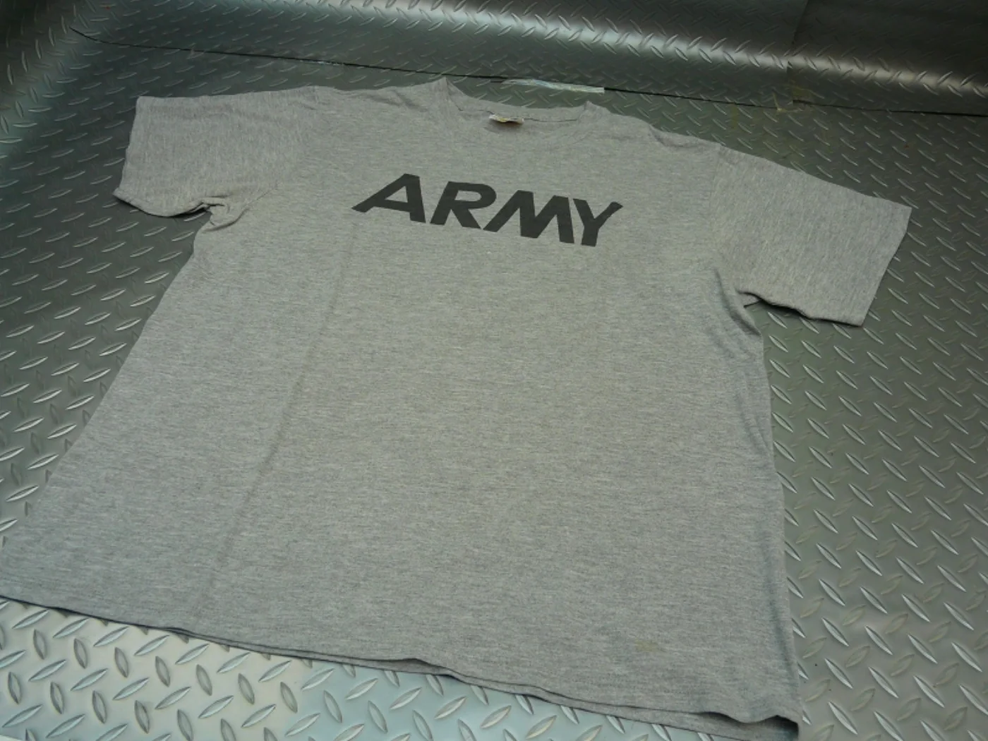 ミリタリーショップ 南国百貨店.COM|沖縄 U.S.ARMY 米軍官給品Tシャツ L [ZZ G-952] - U.S 記録写真2
