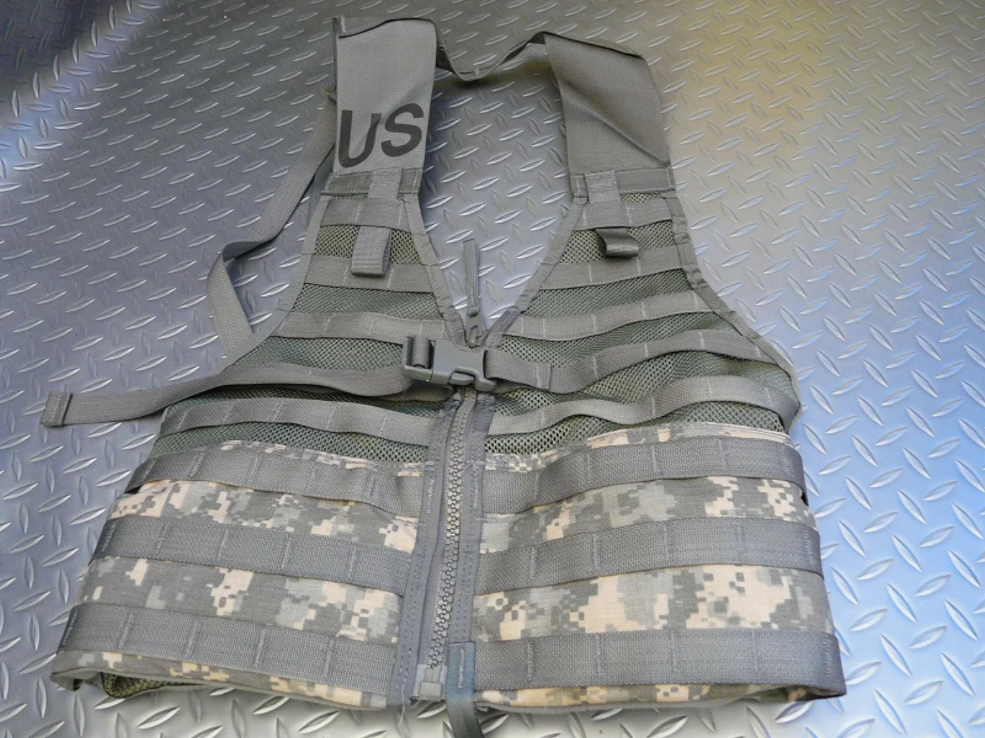 ミリタリーショップ 南国百貨店.COM|沖縄 MOLLE II MODULAR LIGHTWEIGHT LOADCARR 記録写真2