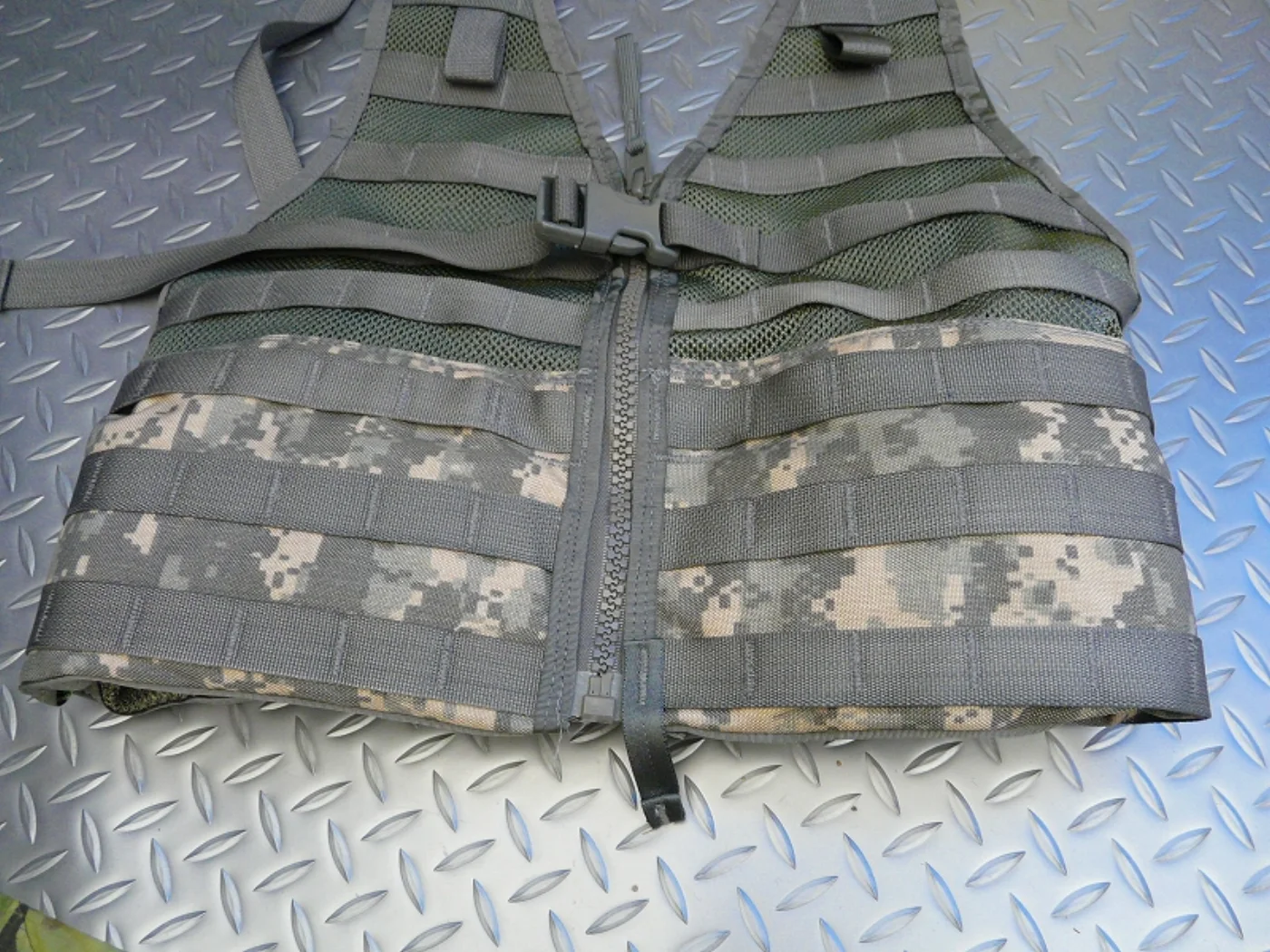 ミリタリーショップ 南国百貨店.COM|沖縄 MOLLE II MODULAR LIGHTWEIGHT LOADCARR 記録写真3