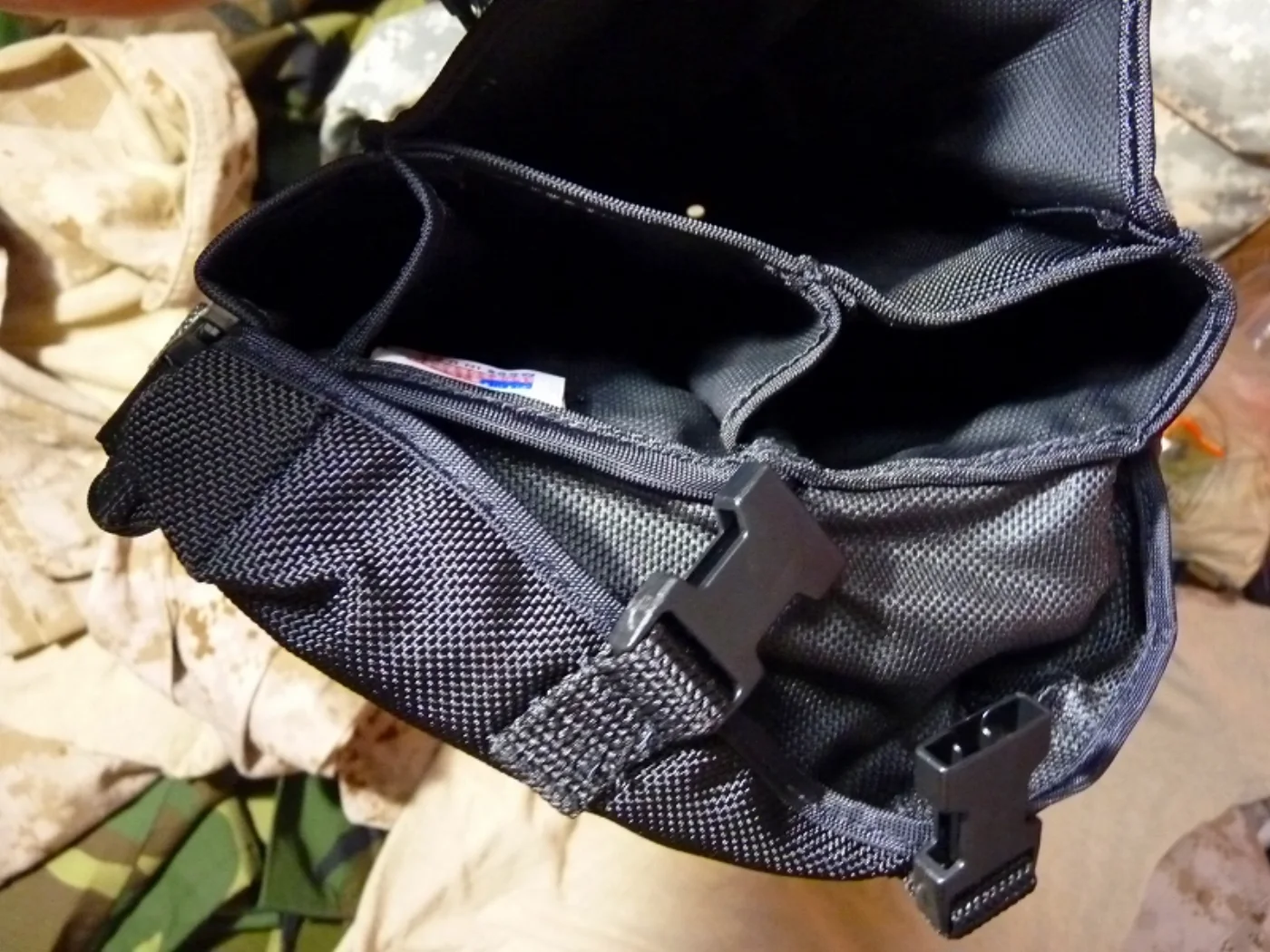 ミリタリーショップ 南国百貨店.COM|沖縄 CARRYING CASE AN/PRC-148 ポーチ 新品 [ZZ Q 記録写真7