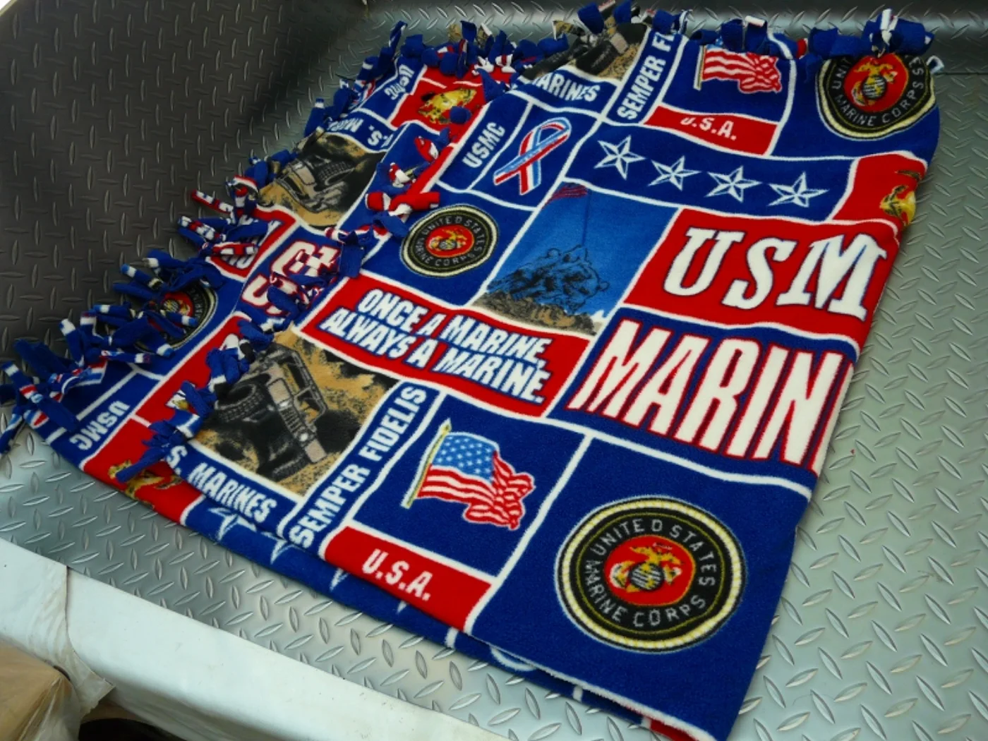 USMC MARINES 硫黄島デザイン フリースひざ掛け毛布 記録写真2