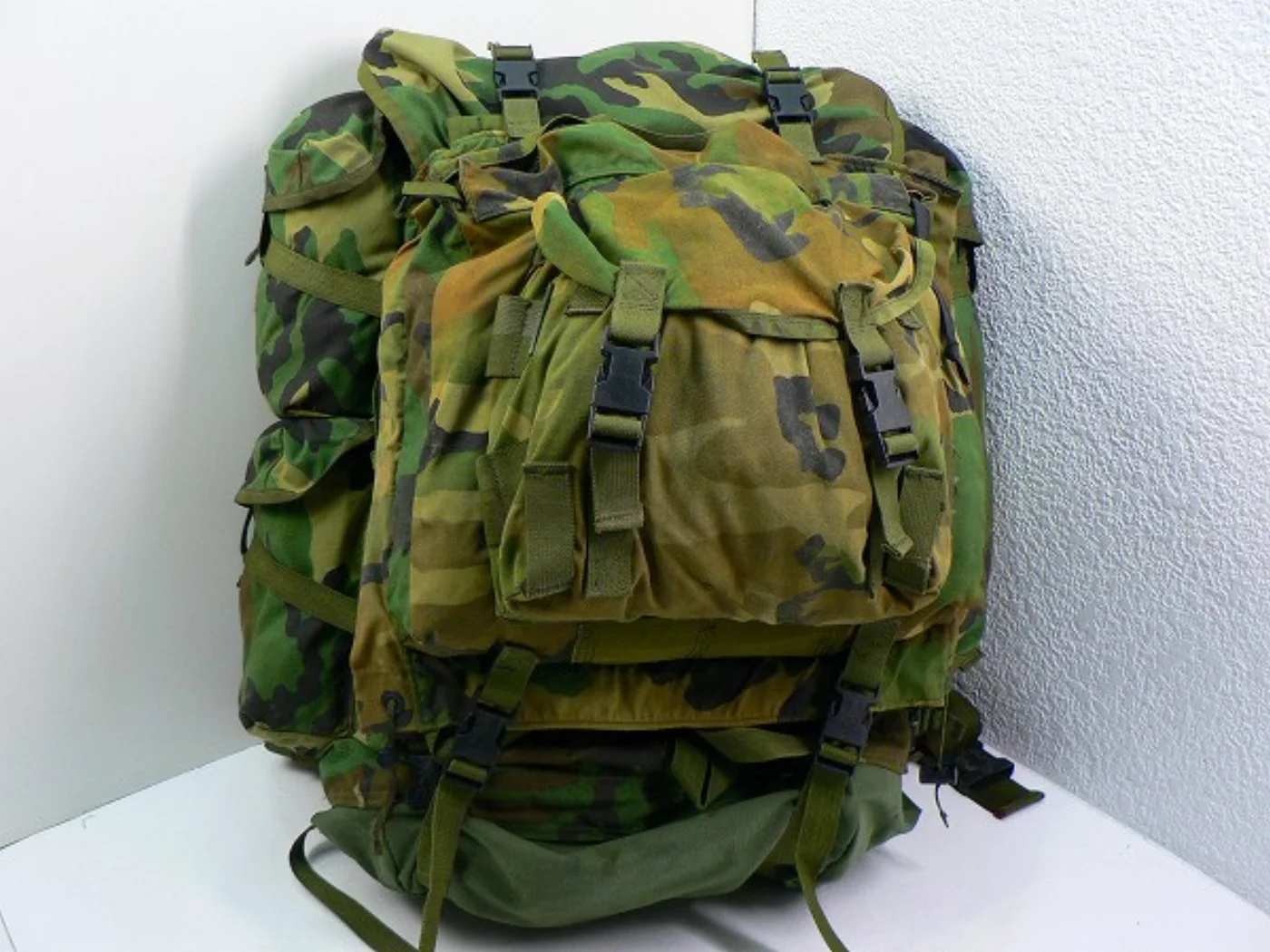 ミリタリーショップ 南国百貨店.COM|沖縄 【サービス特価品】ゴアテックスパーカー＋M65パンツ新品 XL [K-32 記録写真4