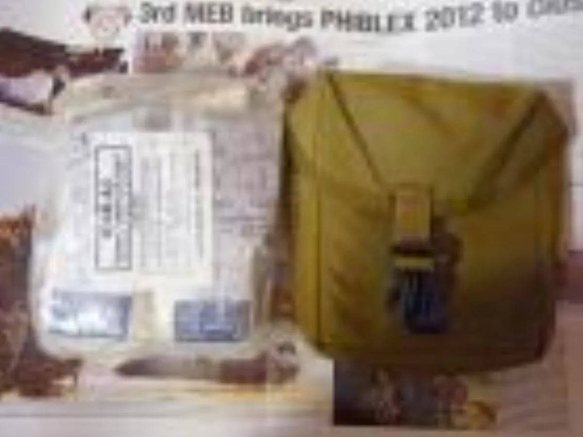 ミリタリーショップ 南国百貨店.COM|沖縄 USMC FIRST AID KIT トラウマキット付き [ZZZ Q-1 記録写真1