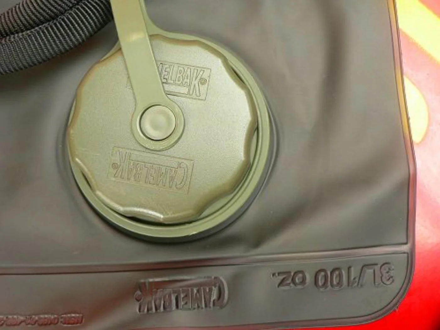ミリタリーショップ 南国百貨店.COM|沖縄 CAMELBAK OD ポケット付きリュックタイプ [ZZ X-140] 記録写真6