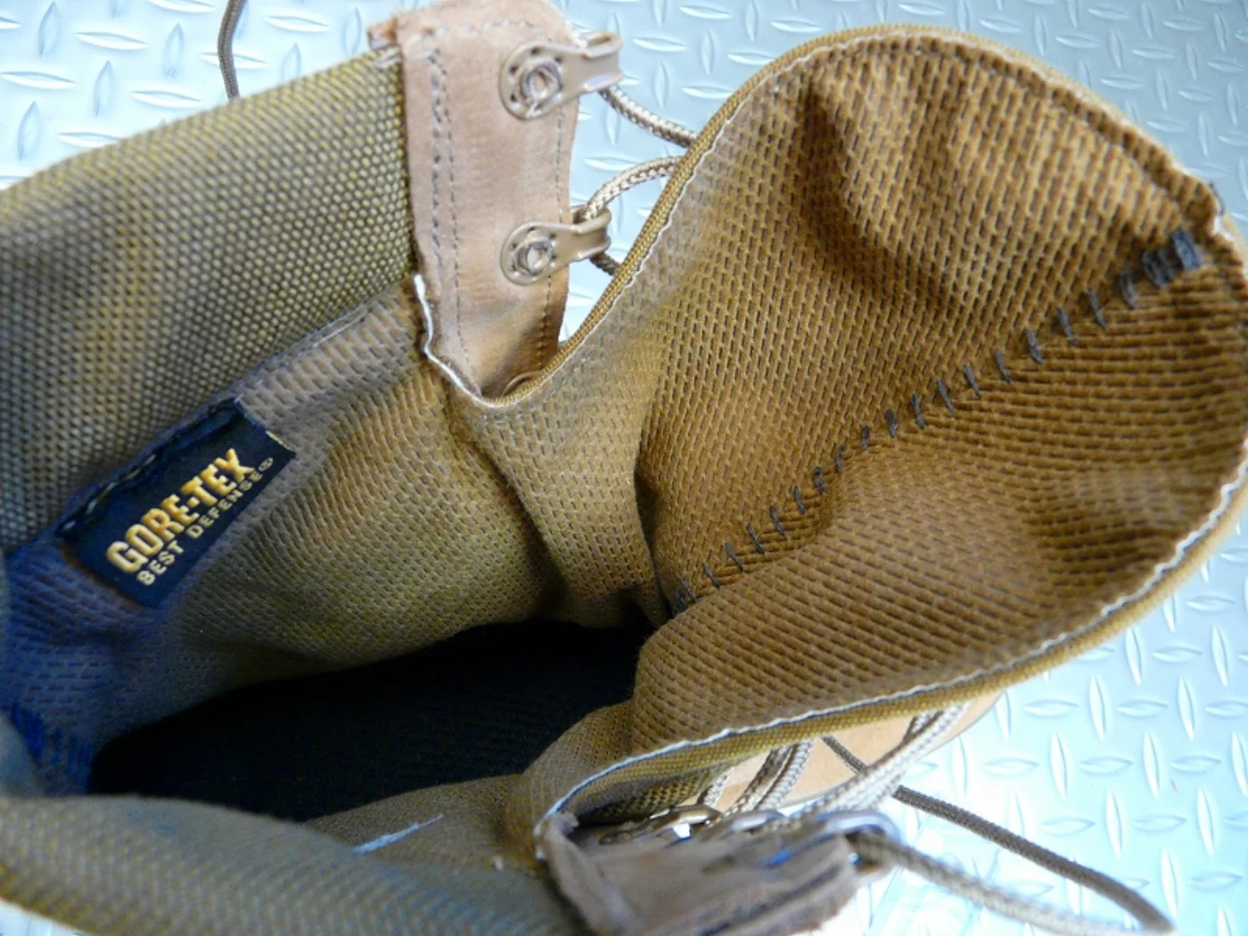 ミリタリーショップ 南国百貨店.COM|沖縄 GORE-TEX デザートブーツ Bellevill 10R 新品 ゴアテ 記録写真7