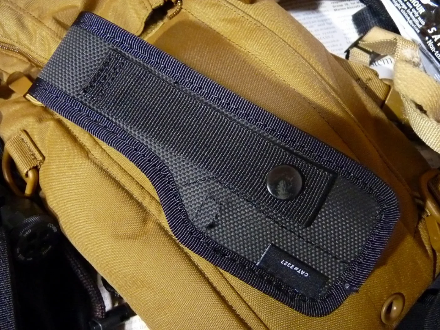 ミリタリーショップ 南国百貨店.COM|沖縄 MINI MAG-LITE ミニマグライト用ポーチ 新品 [ZZ Q-13 記録写真3