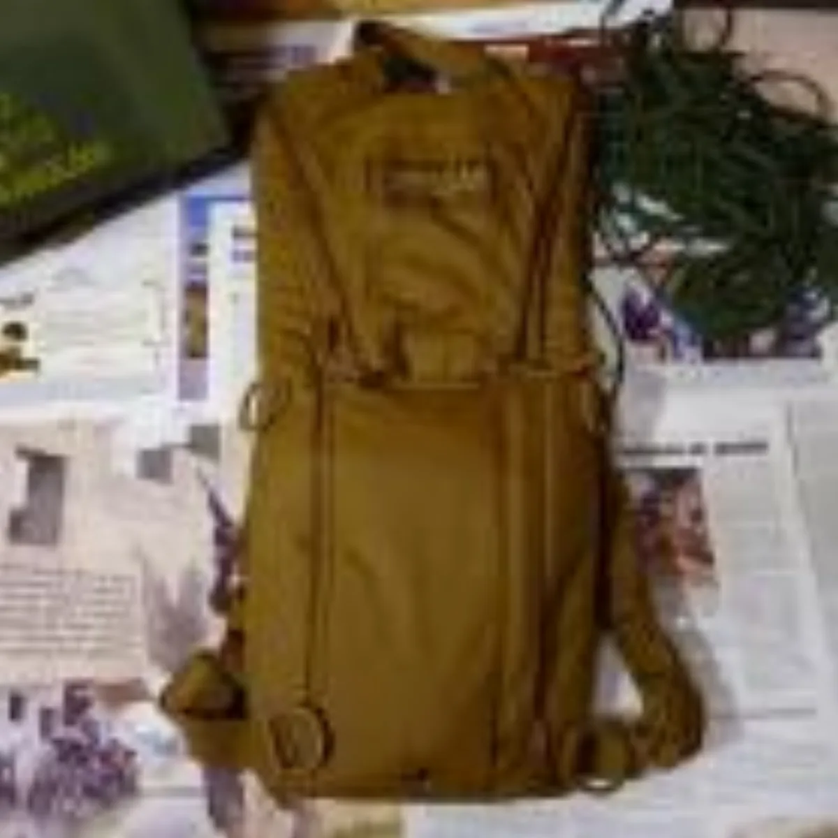 ミリタリーショップ 南国百貨店.COM|沖縄 CAMELBAK コヨーテ 極上品 [ZZ Q-1346] - CAMEL 記録写真1