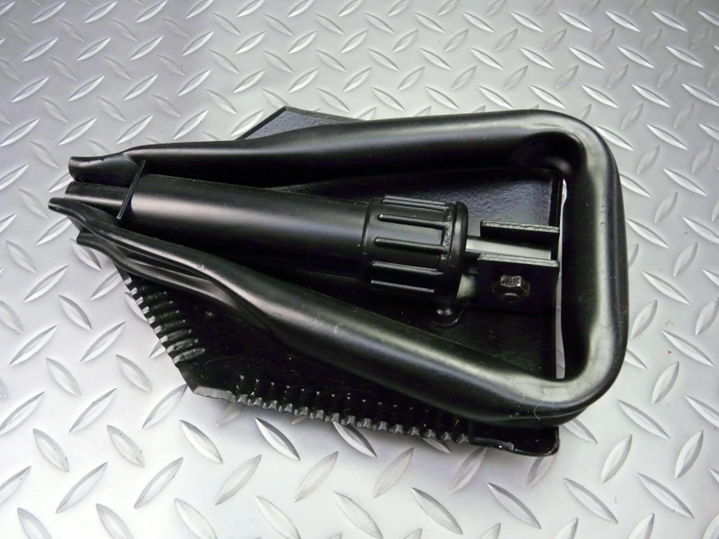 ミリタリーショップ 南国百貨店.COM|沖縄 E-TOOL プラスチックケース [ZZ B-1235] - E-TOOL 記録写真7
