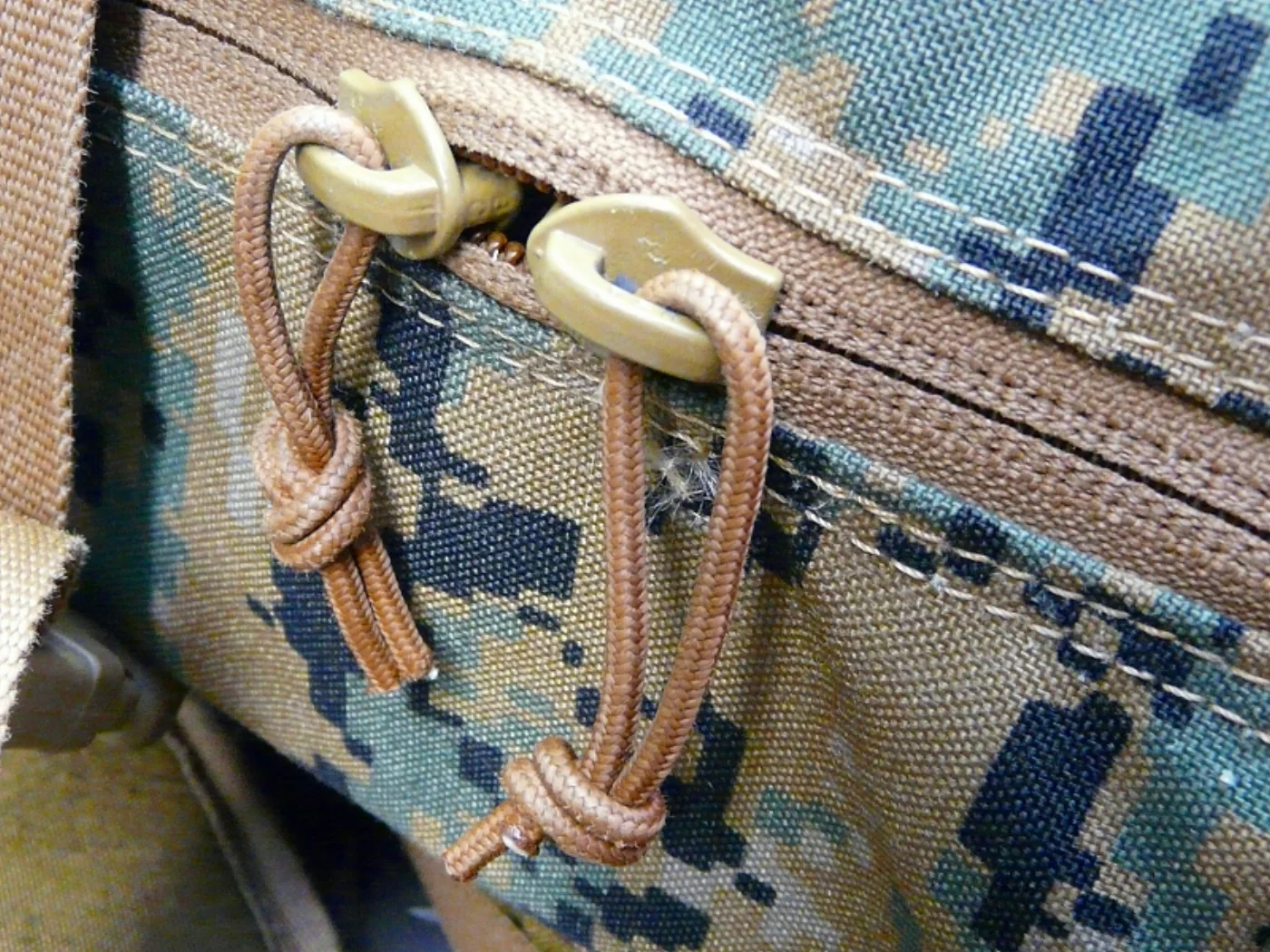 ミリタリーショップ 南国百貨店.COM|沖縄 USMC アサルトパック [F-717] - USMC アサルトパック米軍 記録写真8