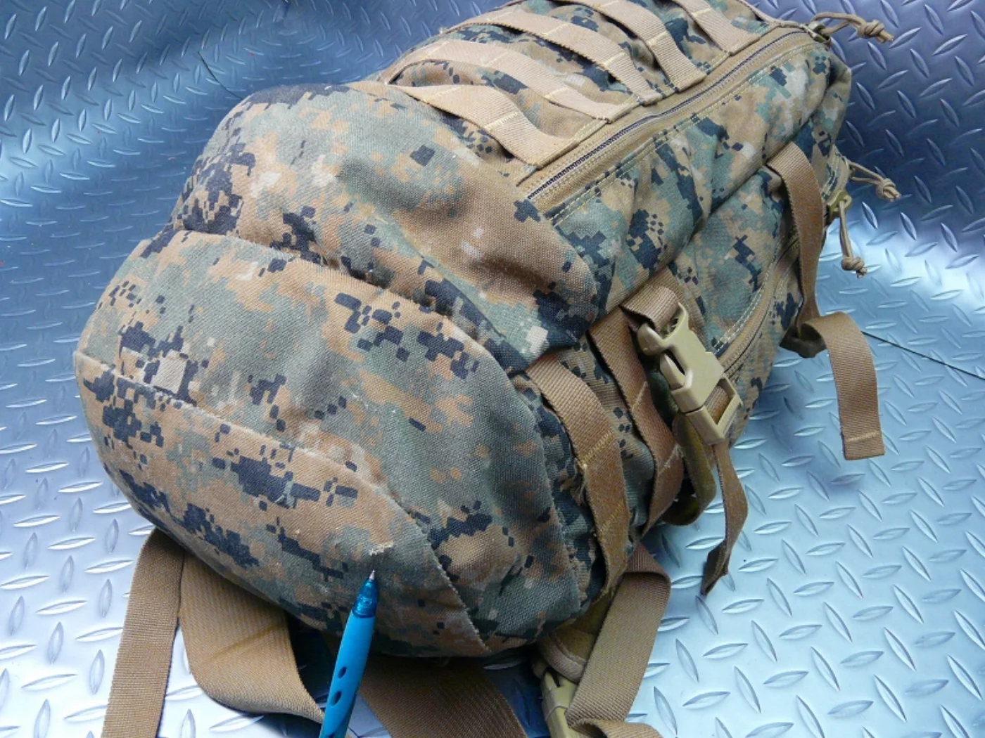 ミリタリーショップ 南国百貨店.COM|沖縄 USMC アサルトパック [F-718] - USMC アサルトパック米軍 記録写真6