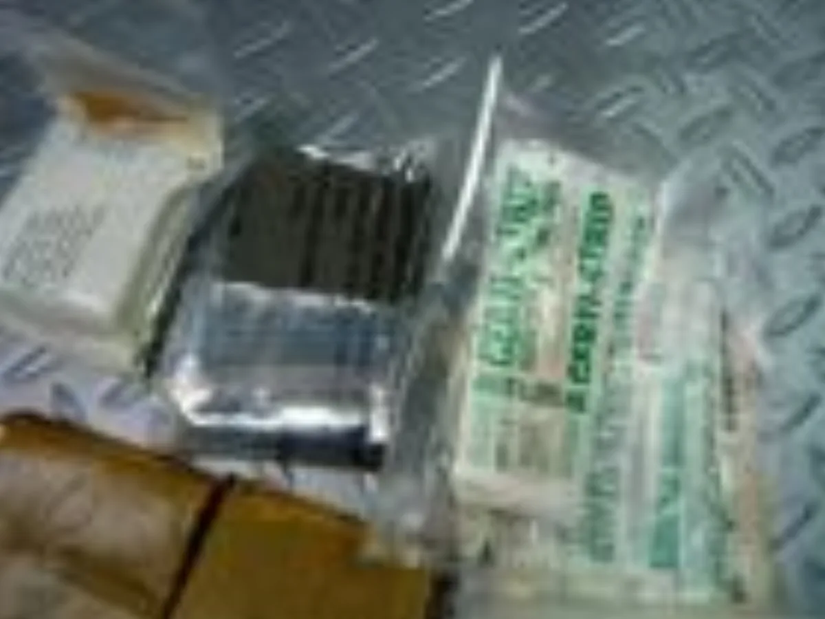 ミリタリーショップ 南国百貨店.COM|沖縄 FIRST AID KIT 中身入り 新品 [ZZ D-1684] - F 記録写真5