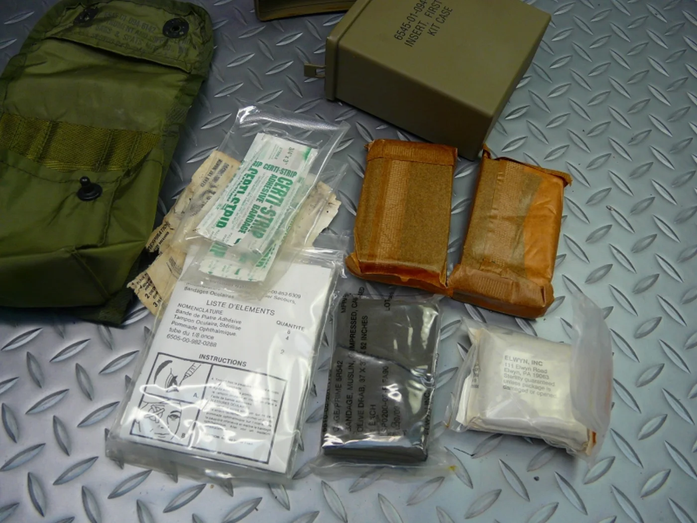 ミリタリーショップ 南国百貨店.COM|沖縄 FIRST AID KIT 中身入り 新品 [ZZ D-1686] - F 記録写真6