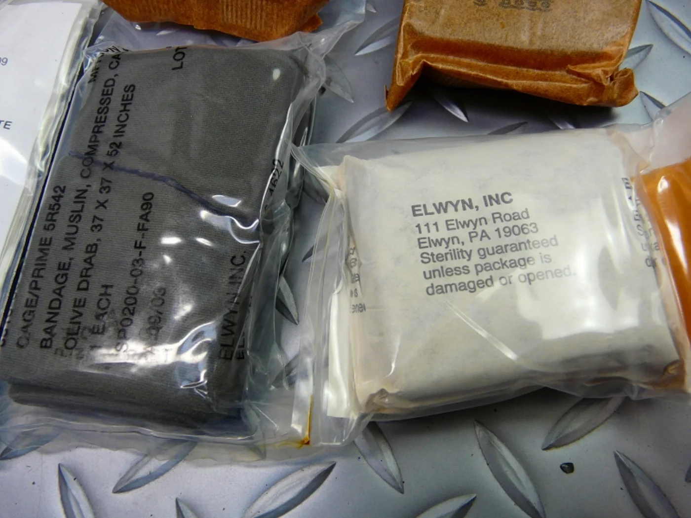 ミリタリーショップ 南国百貨店.COM|沖縄 FIRST AID KIT 中身入り 新品 [ZZ D-1686] - F 記録写真8