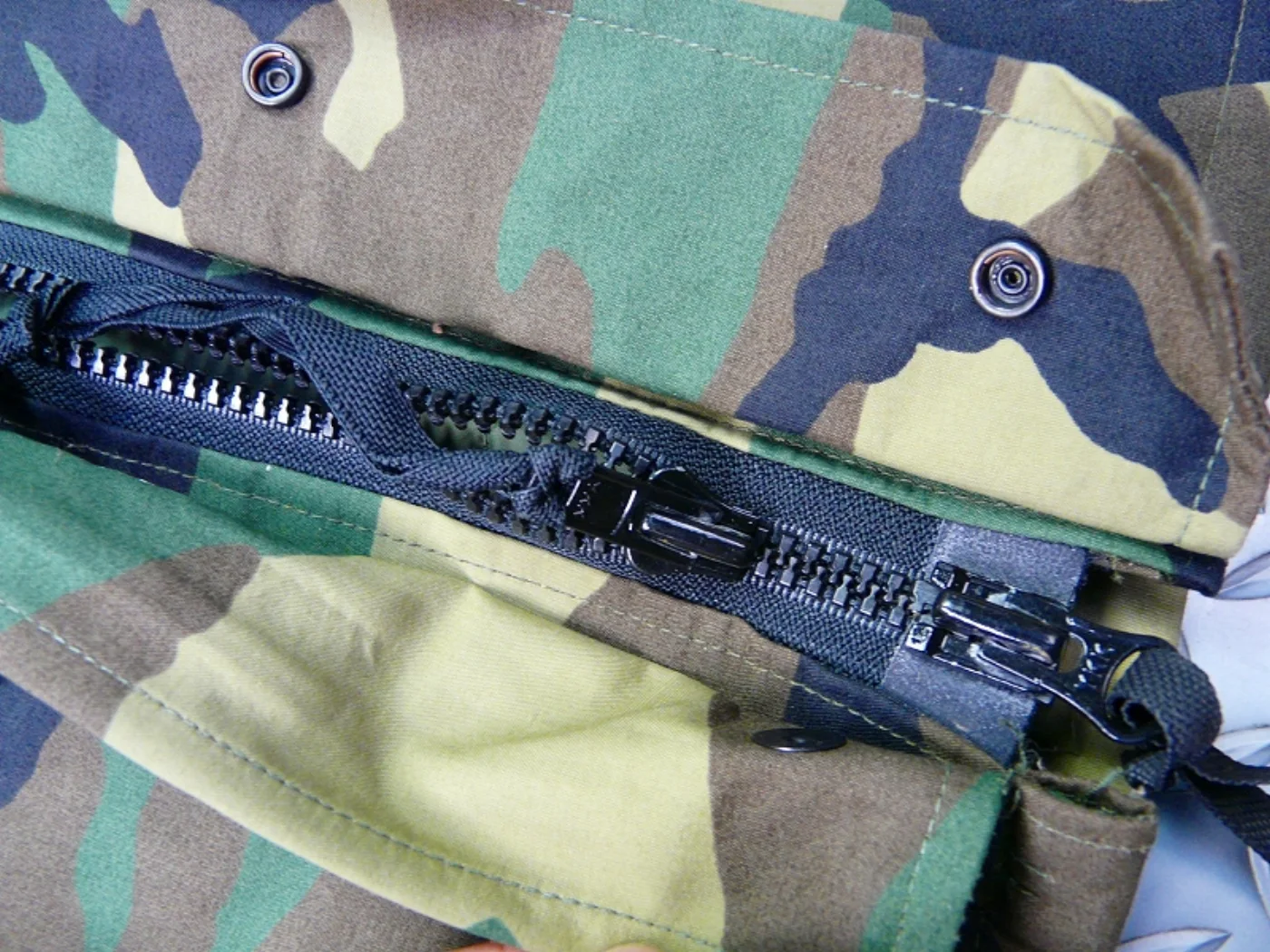 ミリタリーショップ 南国百貨店.COM|沖縄 ゴアテックスパーカー TYPE-I M-R 中古良品 [ZZ K-426] 記録写真5