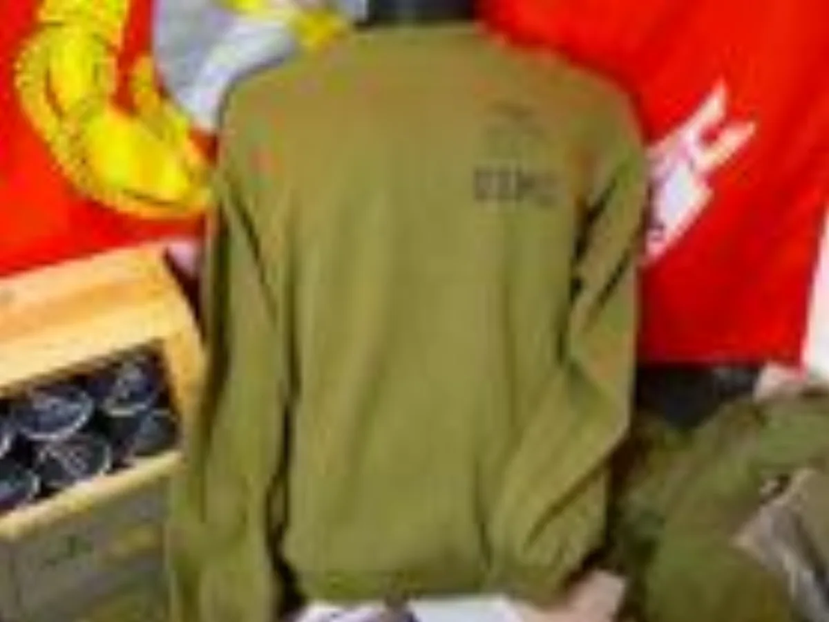 ミリタリーショップ 南国百貨店.COM|沖縄 USMC トレーナー L 中古 [ZZ Q-1416] - USMC トレ 記録写真1
