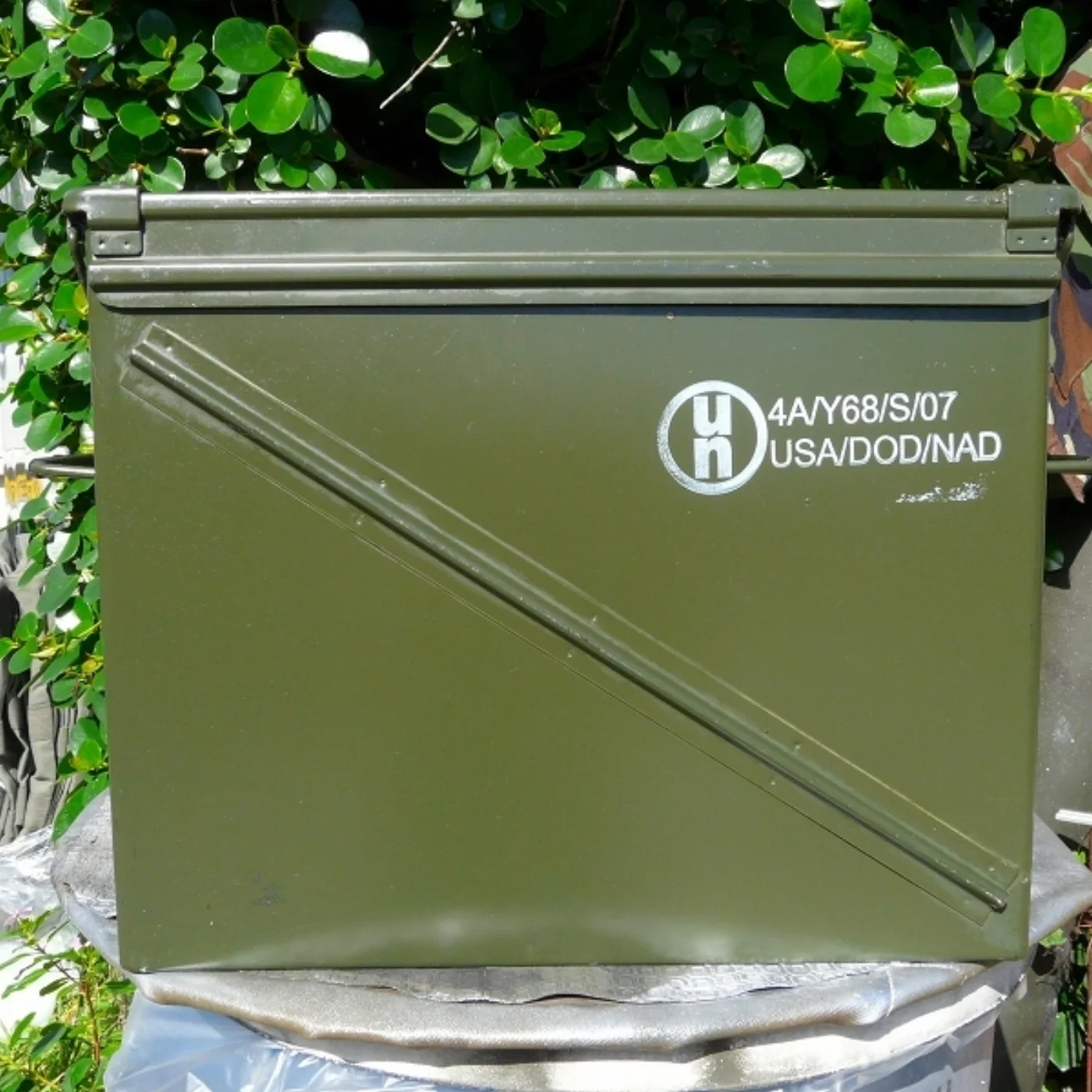 ミリタリーショップ 南国百貨店.COM|沖縄 特大アーモボックス AMMOBOX 完全防水ケース XL [B-1260] 記録写真2
